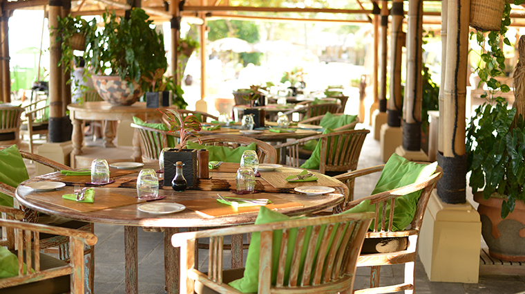 belmond jimbaran puri restaurant3