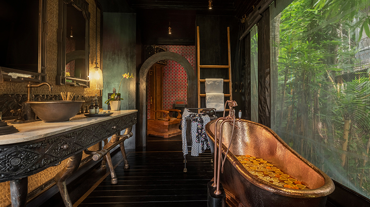 capella ubud bali the lodge bathroom