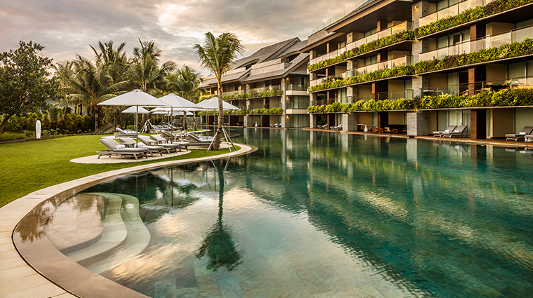 como uma canggu lagoon pool