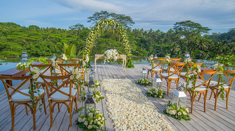 four seasons resort bali at sayan wedding setup