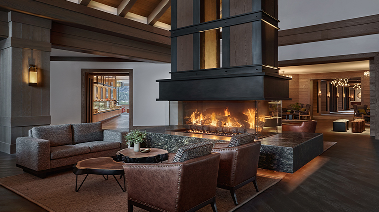 montage big sky Alpenglow Fireplace
