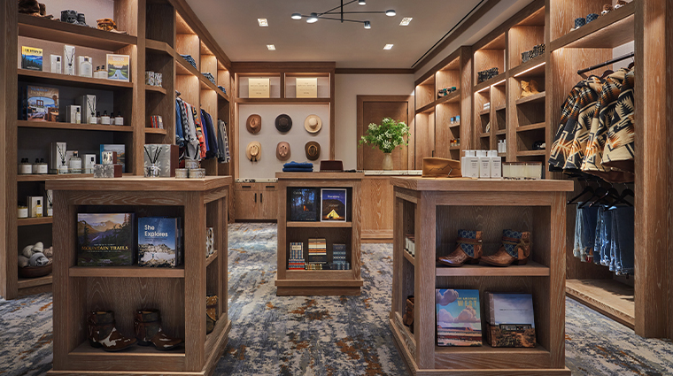 montage big sky pique boutique