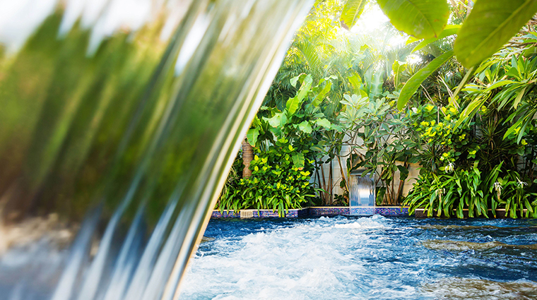 mulia spa at the mulia nusa dua bali hydrotonic pool