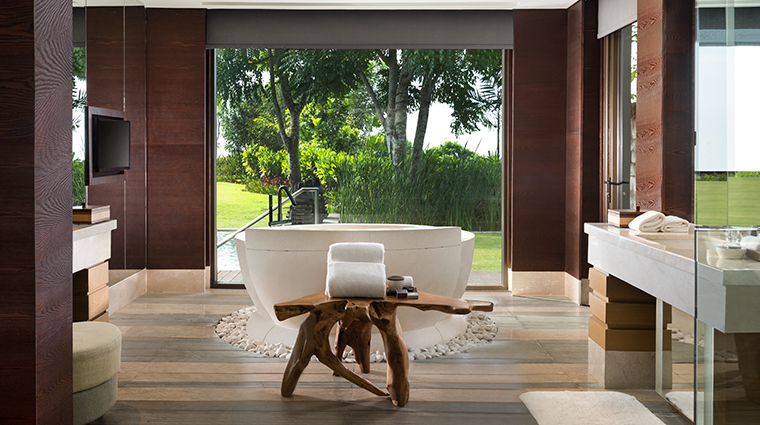 the ritz carlton bali cliff villa bathroom