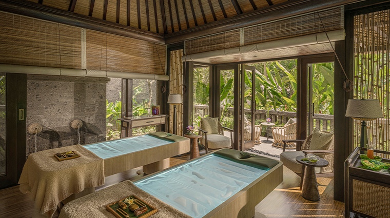 the sacred river spa at sayan treatment room