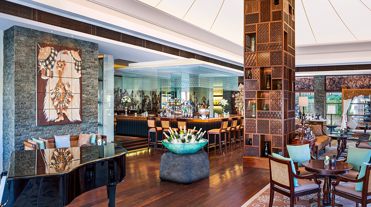 the st regis bali resort new bar and lounge