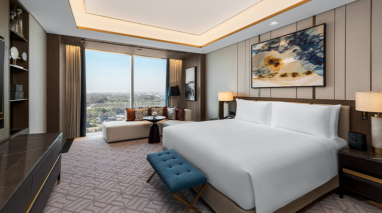 waldorf astoria kuwait king ikaros grand premier
