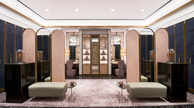 waldorf astoria kuwait spa VIP changing room